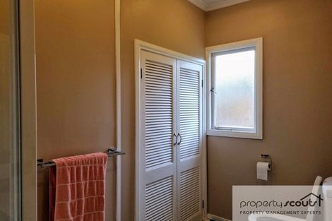 Photo of property in 292 Huatoki Street, Upper Vogeltown, New Plymouth, 4310