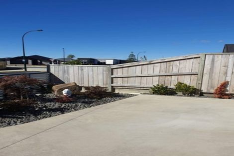 Photo of property in 3 Cupples Street, Papamoa Beach, Papamoa, 3118