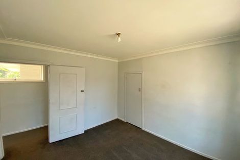 Photo of property in 54 Astley Avenue, New Lynn, Auckland, 0600