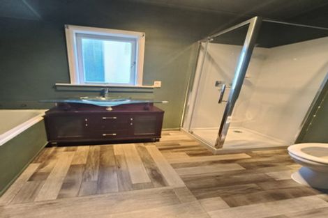 Photo of property in 14 Kokiri Street, Te Atatu South, Auckland, 0610