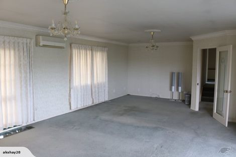 Photo of property in 126a Whitney Street, New Windsor, Auckland, 0600