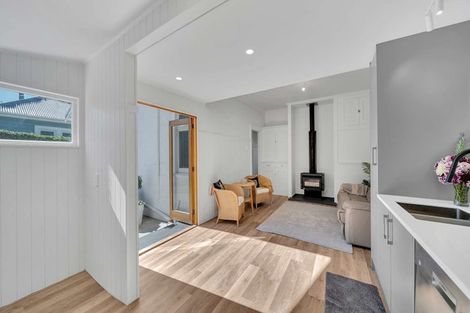 Photo of property in 16 Greta Street, South Hill, Oamaru, 9400