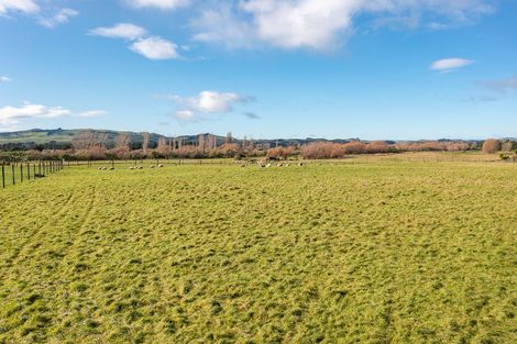 Photo of property in 64b Opaki Kaiparoro Road, Opaki, 5871