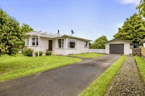 Photo of property in 24 Kent Crescent, Awapuni, Palmerston North, 4412