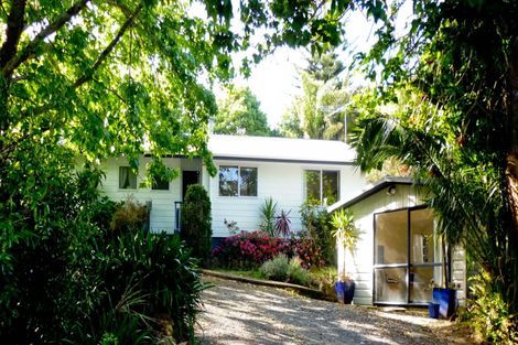 Photo of property in 68 Kemp Road, Kerikeri, 0230