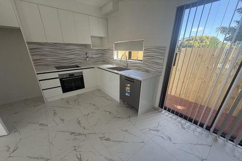 Photo of property in 32a Cape Road, Mangere, Auckland, 2022