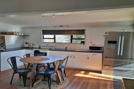 Photo of property in 7 Manse Street, Clinton, 9534