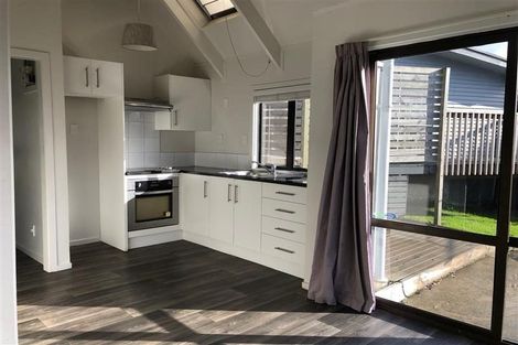 Photo of property in 13 Lincoln Road, Manurewa East, Auckland, 2102