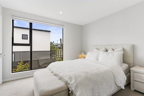 Photo of property in 32 Hinonga Loop, Silverdale, 0932