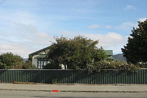 Photo of property in 17 Manse Street, Waimate, 7924