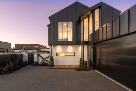 Photo of property in 10a Memorial Avenue, Ilam, Christchurch, 8053