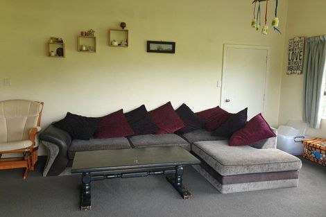 Photo of property in 99 Mcpike Road, Waimauku, 0883