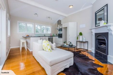 Photo of property in 34 Mozeley Avenue, Devonport, Auckland, 0624