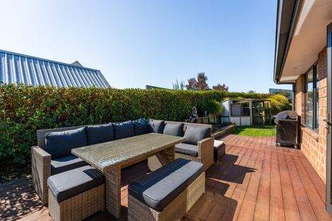 Photo of property in 3 Brompton Close, Richmond Heights, Taupo, 3330