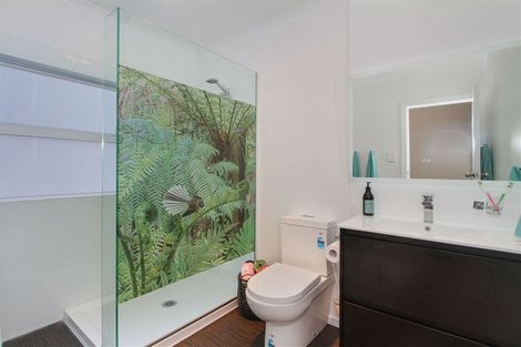 Photo of property in 103 Royal Road, Massey, Auckland, 0614