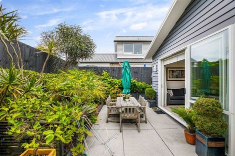 Photo of property in 3 Waiarohia Place, Hobsonville, Auckland, 0616