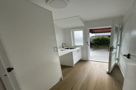 Photo of property in 8 Alan Avenue, Henderson, Auckland, 0610