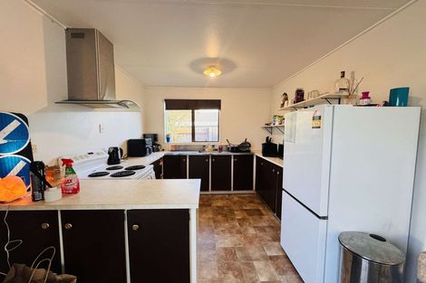 Photo of property in 11b Kaimanawa Street, Kelvin Grove, Palmerston North, 4414