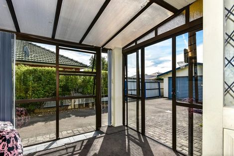 Photo of property in 65 Farquhars Road, Redwood, Christchurch, 8051