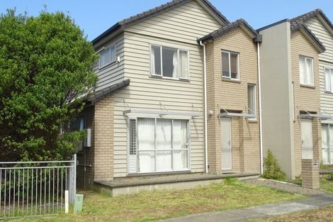 Photo of property in 28 Salford Crescent, Flat Bush, Auckland, 2019