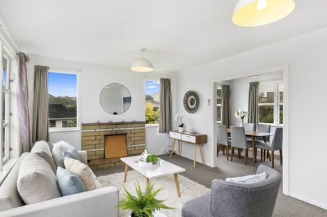 Photo of property in 7 Camrose Grove, Kingston, Wellington, 6021