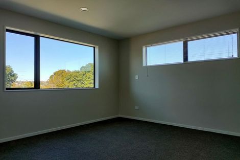 Photo of property in 147a Pigeon Mountain Road, Half Moon Bay, Auckland, 2012