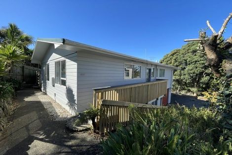 Photo of property in 35c Clearmont Crescent, Blagdon, New Plymouth, 4310