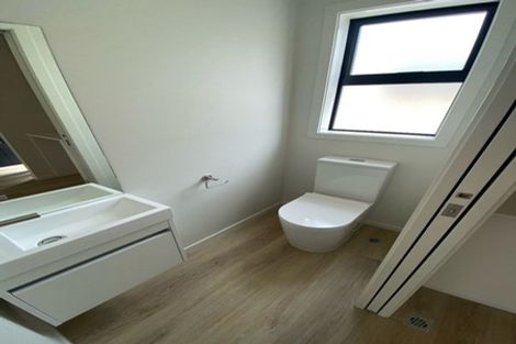 Photo of property in 22 Te Ara O Ralph Olsen, Wainuiomata, Lower Hutt, 5014