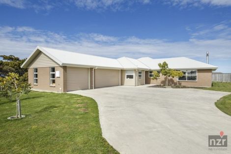 Photo of property in 98 Mount Taylor Drive, Feilding, 4775
