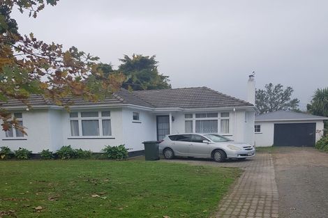 Photo of property in 11 Skerman Street, Marton, 4710