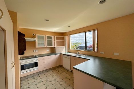 Photo of property in 77 Temple Crescent, Gleniti, Timaru, 7910