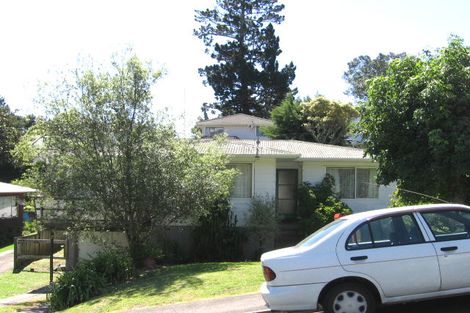 Photo of property in 23 Sispara Place, Beach Haven, Auckland, 0626