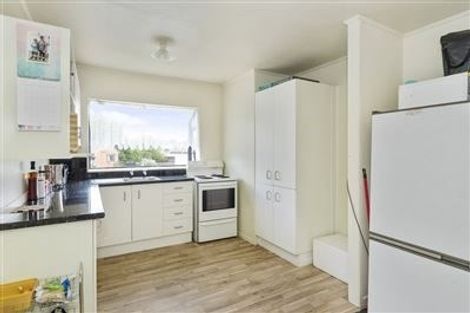 Photo of property in 22 Janese Place, Weymouth, Auckland, 2103