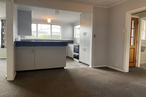 Photo of property in 9b Whites Line West, Woburn, Lower Hutt, 5010