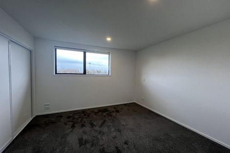 Photo of property in 3/12 Matata Place, Dallington, Christchurch, 8061