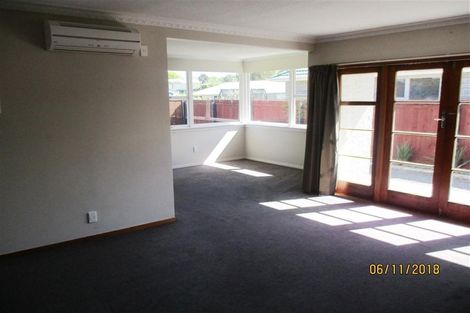 Photo of property in 64 Wingate Street, Redwood, Christchurch, 8051