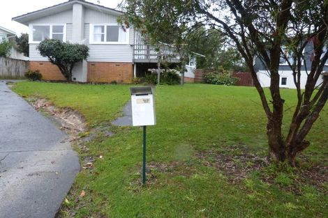 Photo of property in 9 Thomas Avenue, Te Atatu Peninsula, Auckland, 0610
