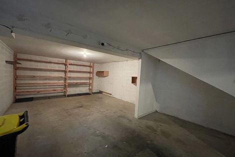 Photo of property in 1/72 Derwent Street, Island Bay, Wellington, 6023