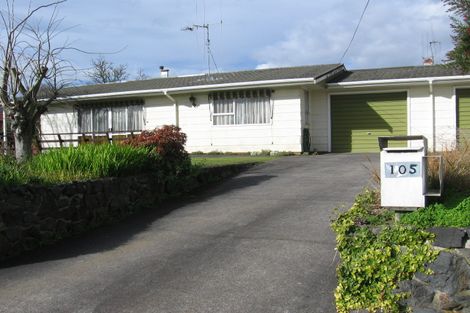 Photo of property in 105 Forest Lake Road, Forest Lake, Hamilton, 3200