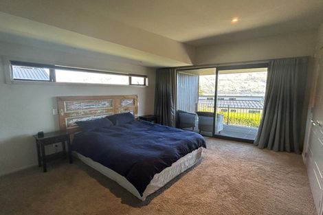 Photo of property in 1 Valley Crescent, Wanaka, 9305
