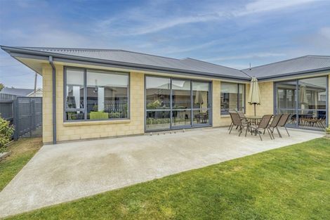 Photo of property in 38 Bullar Street, Grasmere, Invercargill, 9810