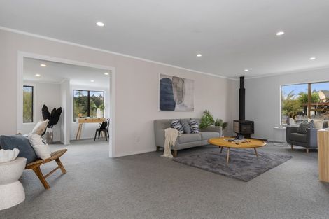 Photo of property in 51 Lagoon Place, Poike, Tauranga, 3112