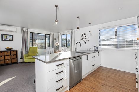 Photo of property in 23 Tarata Grove, Lansdowne, Masterton, 5810