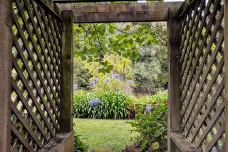 Photo of property in 22 Princess Street, Waitara, 4320