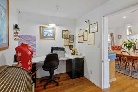 Photo of property in 2 Girvan Street, Fendalton, Christchurch, 8041