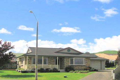 Photo of property in 21 Warwick Drive, Lynmore, Rotorua, 3010
