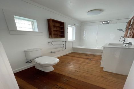 Photo of property in 86 Aroha Avenue, Sandringham, Auckland, 1025