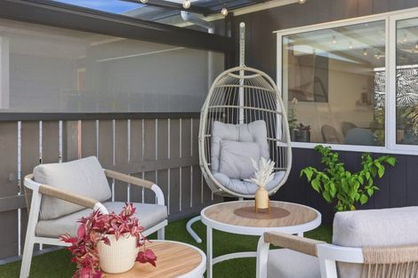 Photo of property in 2 Kutukutu Street, Takanini, 2112