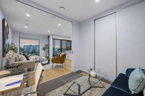 Photo of property in Frank Sargeson Apts, 401/74 Anzac Street, Takapuna, Auckland, 0622