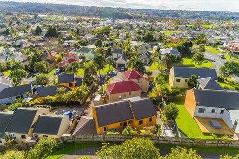 Photo of property in 6 View Ridge Drive, Ranui, Auckland, 0612